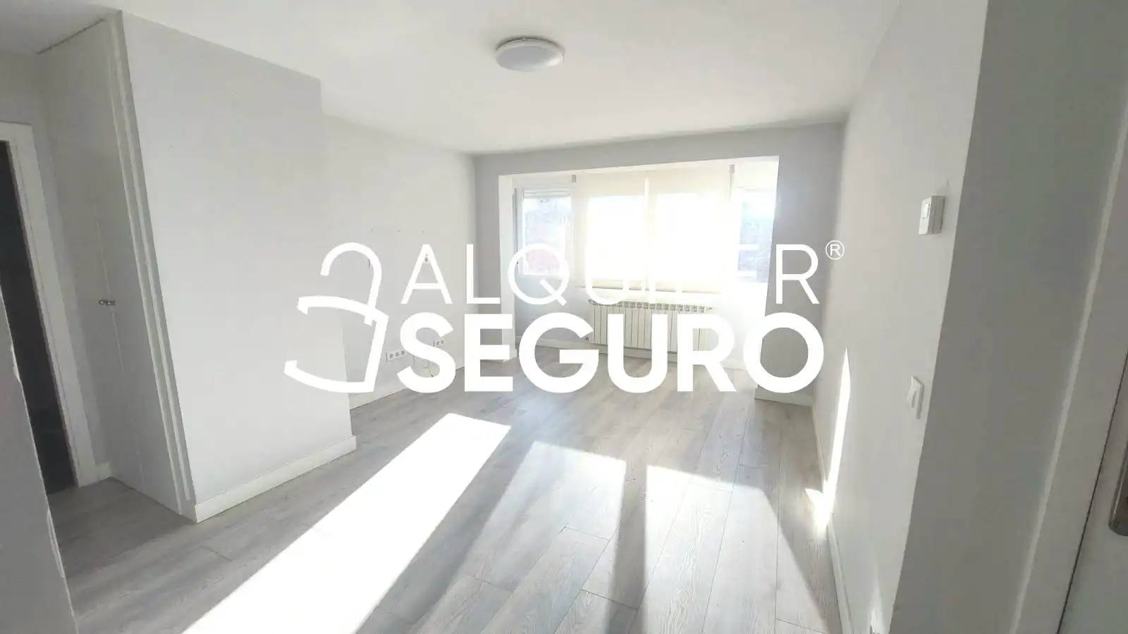 Habitación de Piso de alquiler en  Madrid Capital con Aire acondicionado y Calefacción