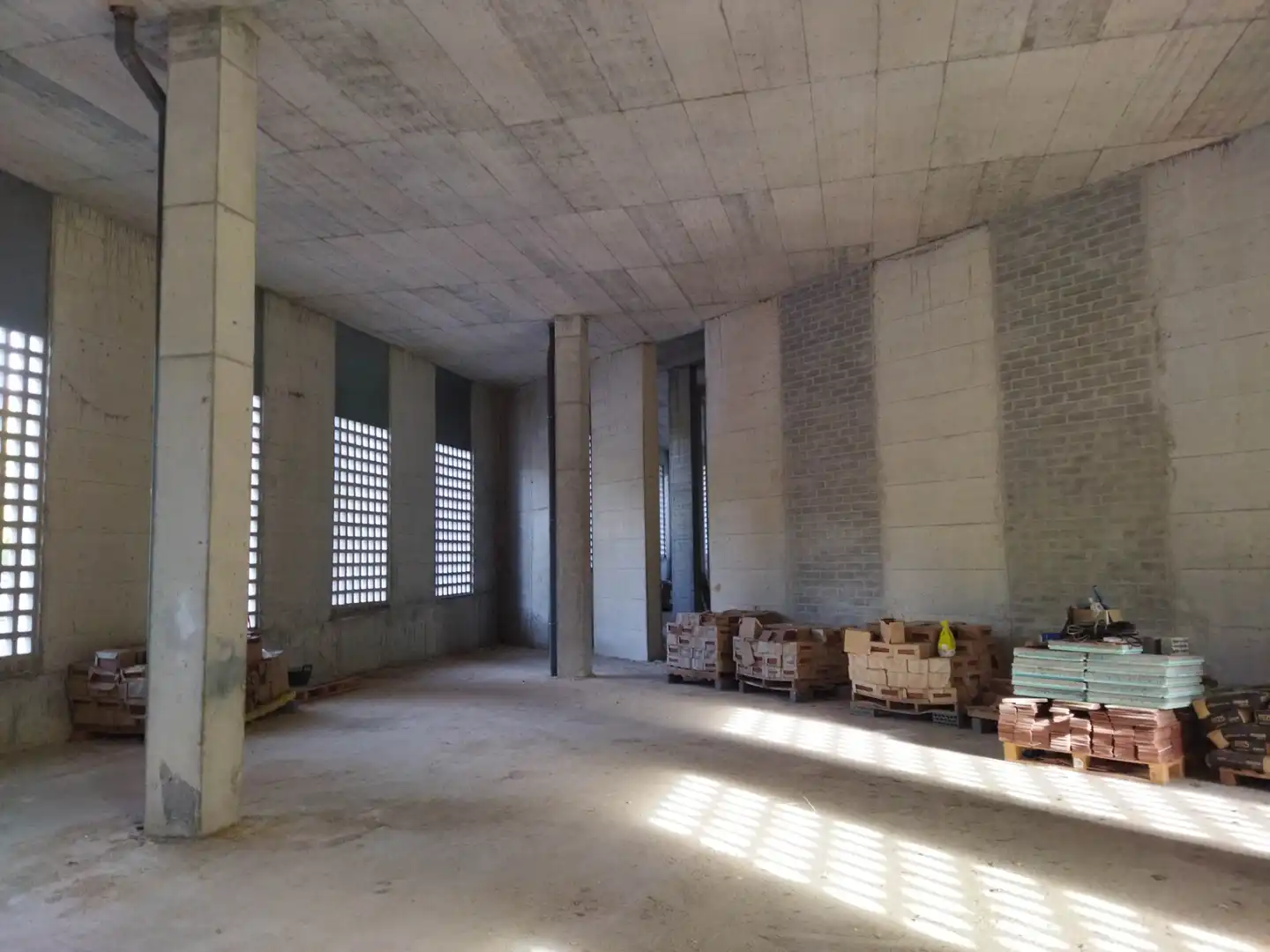Business premises for sale in Avinguda del Vuit de Març 40, imagen 5