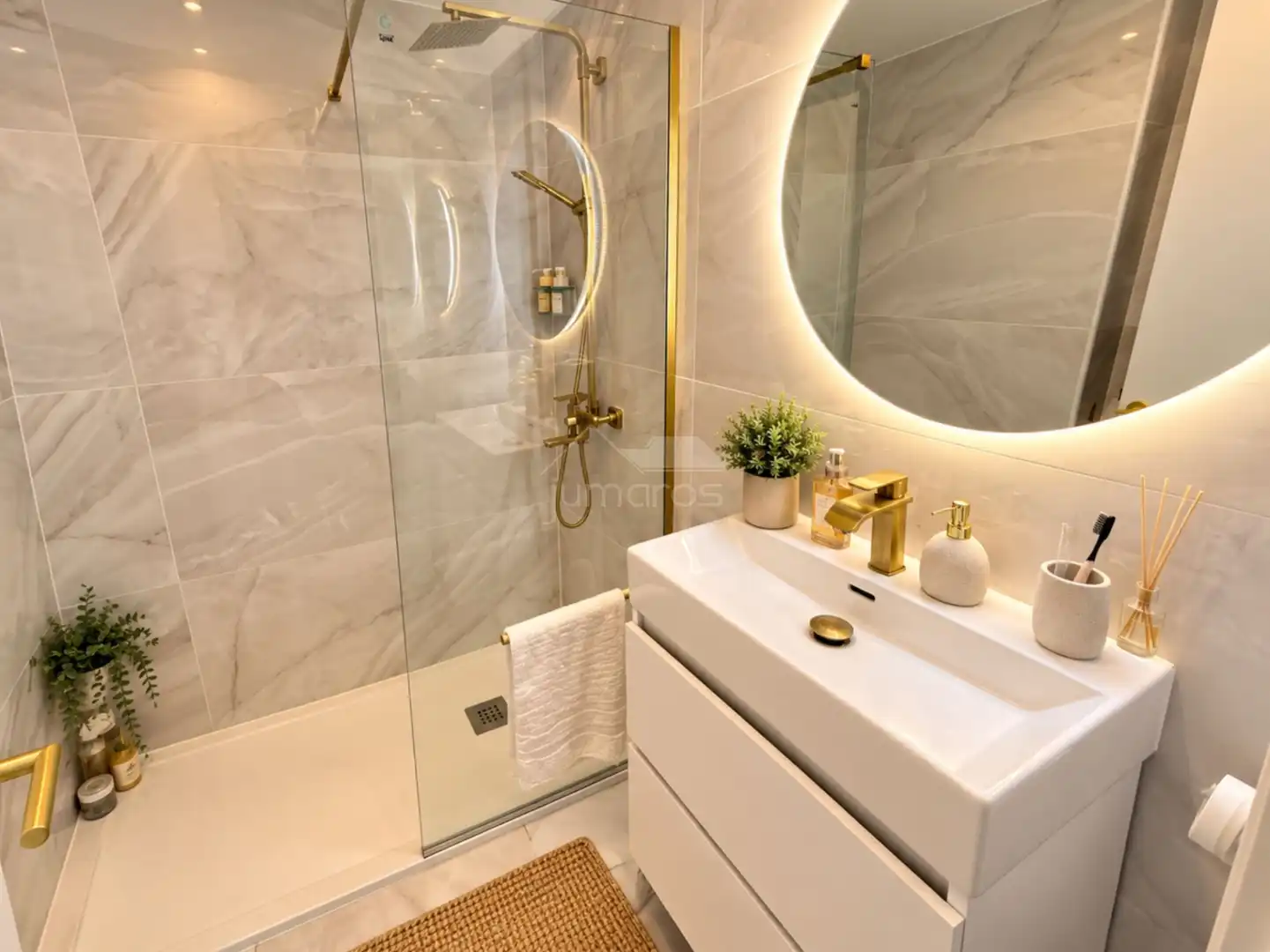 Flat with lift for sale in N/A, imagen 3
