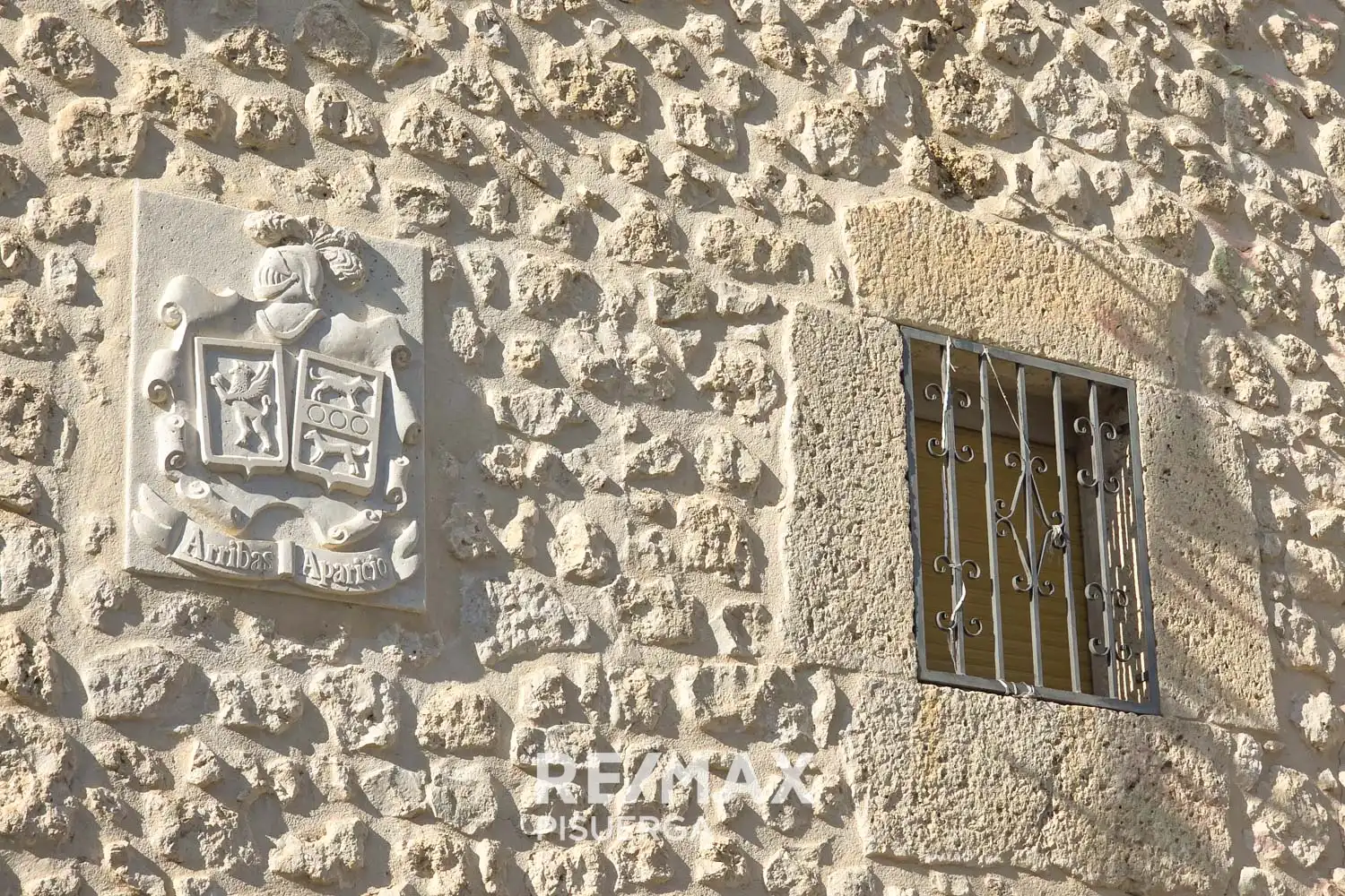 Vista exterior de Finca rústica en venda en Torrescárcela amb Terrassa, Traster i Moblat