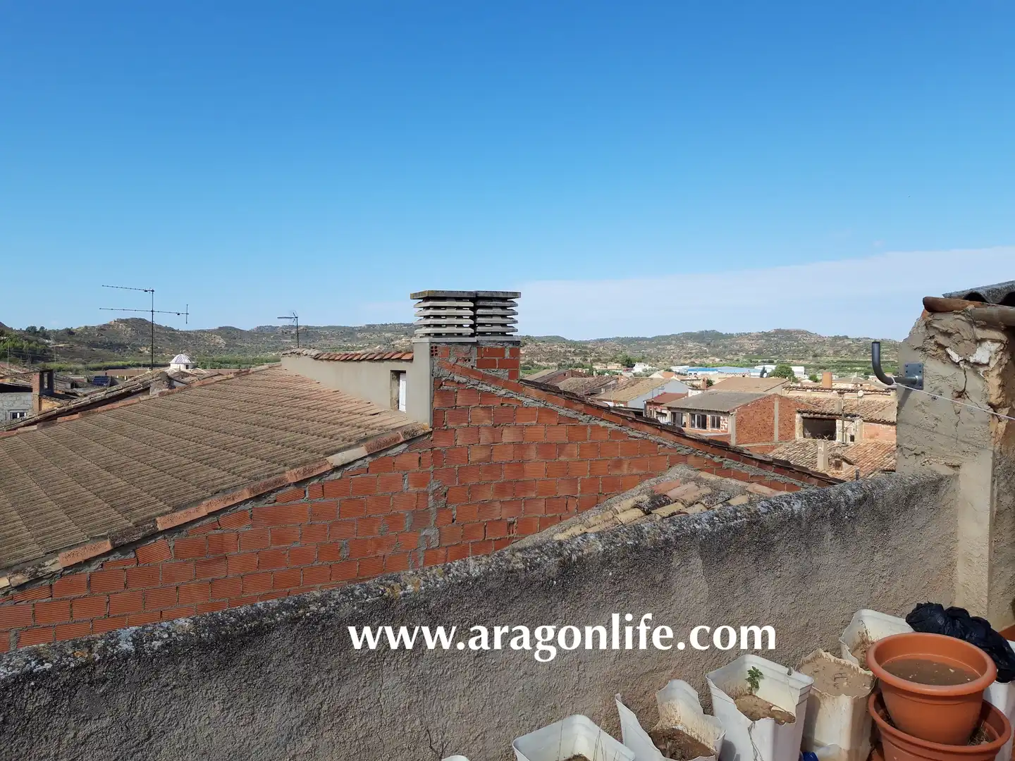 Vista exterior de Casa o chalet en venta en Maella con Amueblado, Horno y Balcón