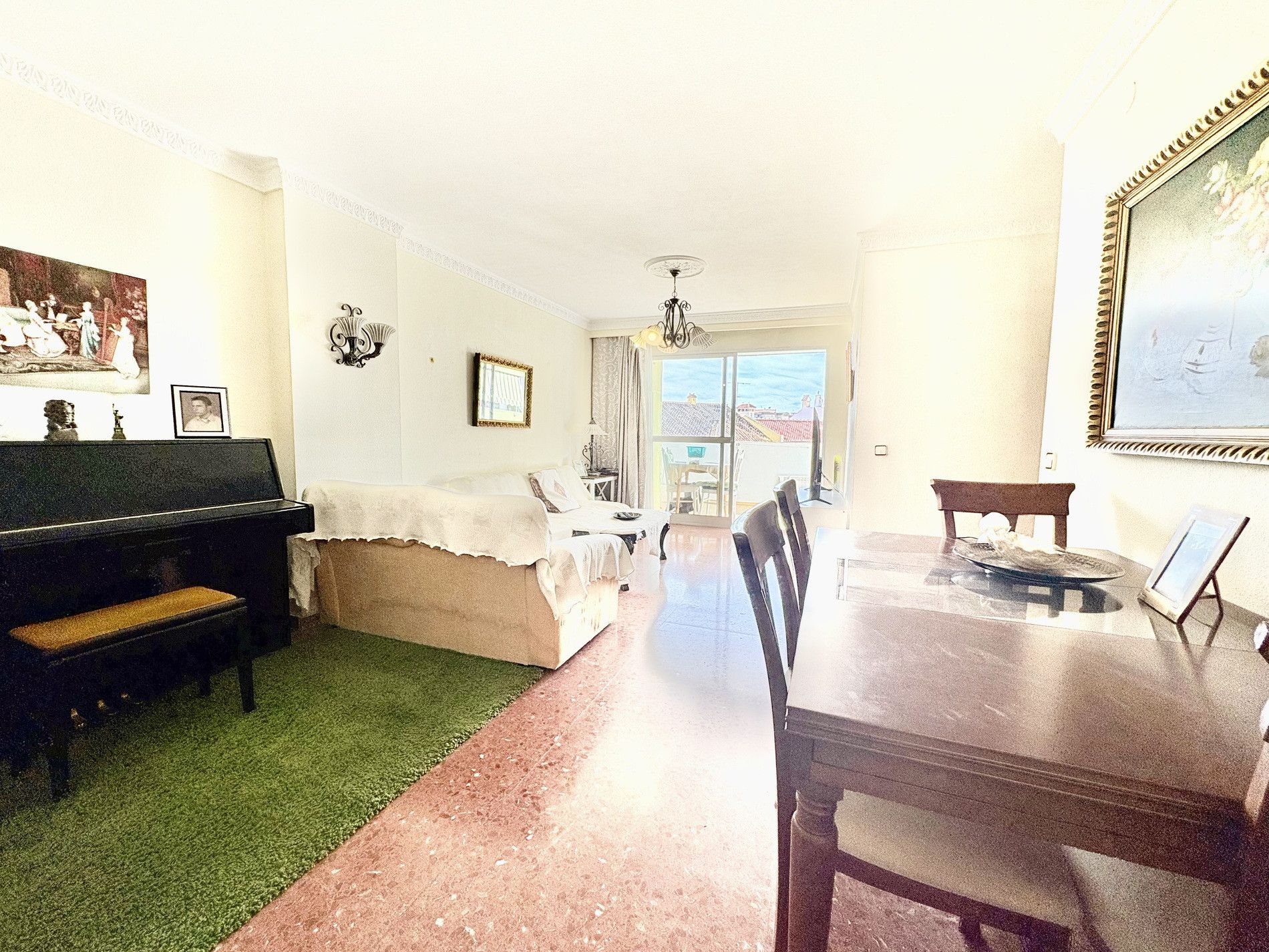 Living room of Apartment for sale in Fuengirola  with Terrace, Storage room and Furnished