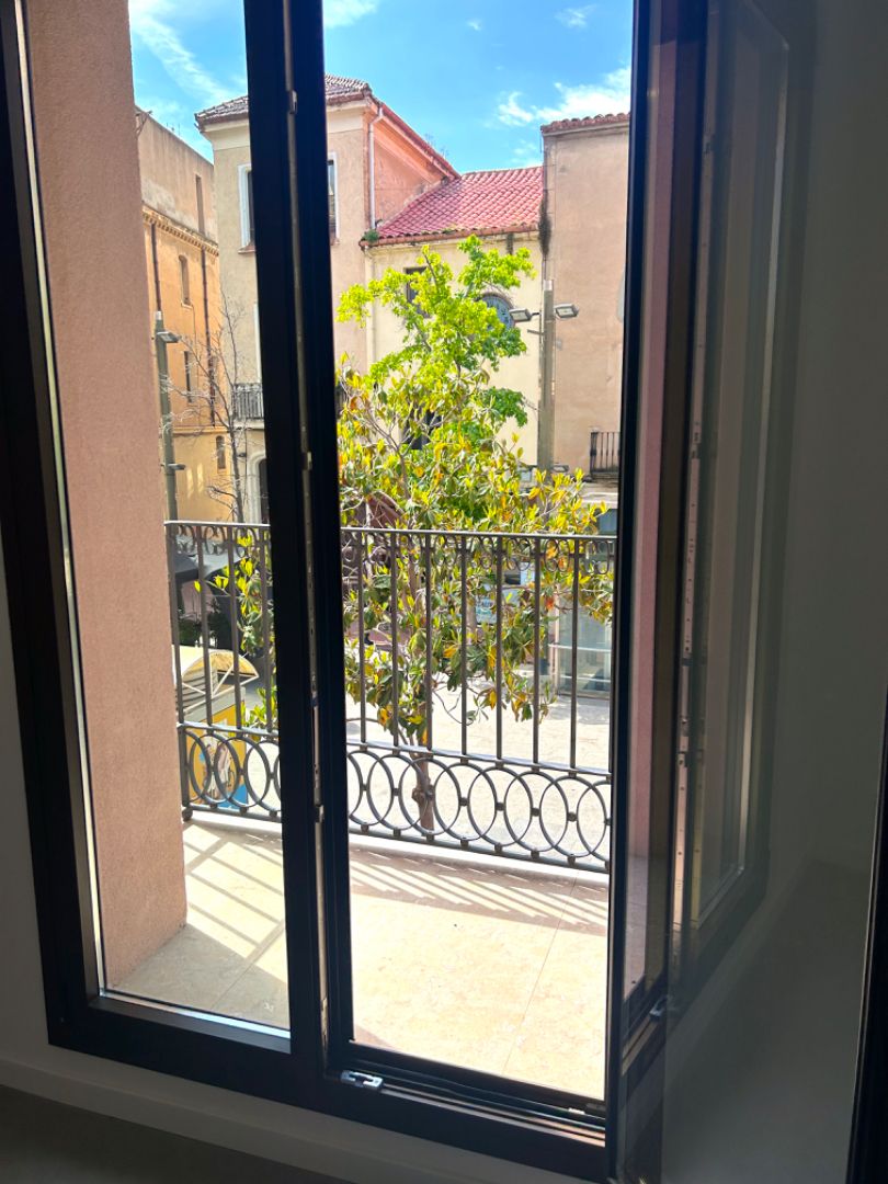Flat to rent in Raval de Montserrat, Barri del Centre