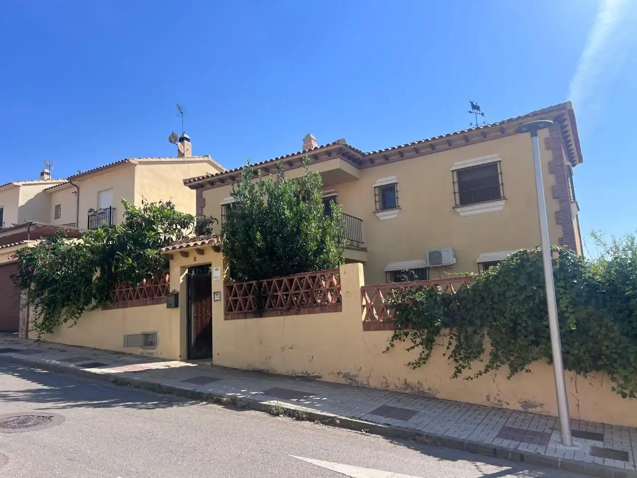 Exterior view of Houses for sale in Málaga