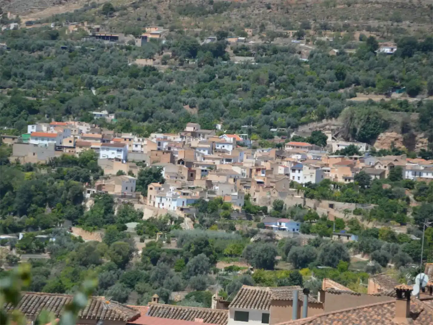 Vista exterior de Dúplex en venda en Albuñuelas amb Aire condicionat, Jardí privat i Traster