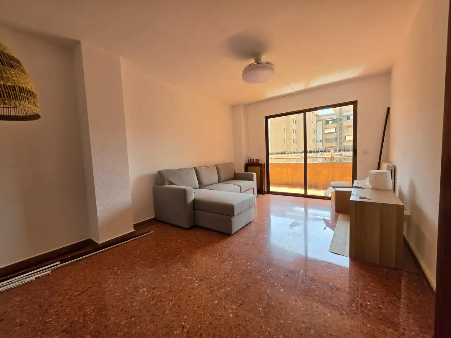 Sala de estar de Piso de alquiler en Valencia con Jardín privado, Terraza y Amueblado