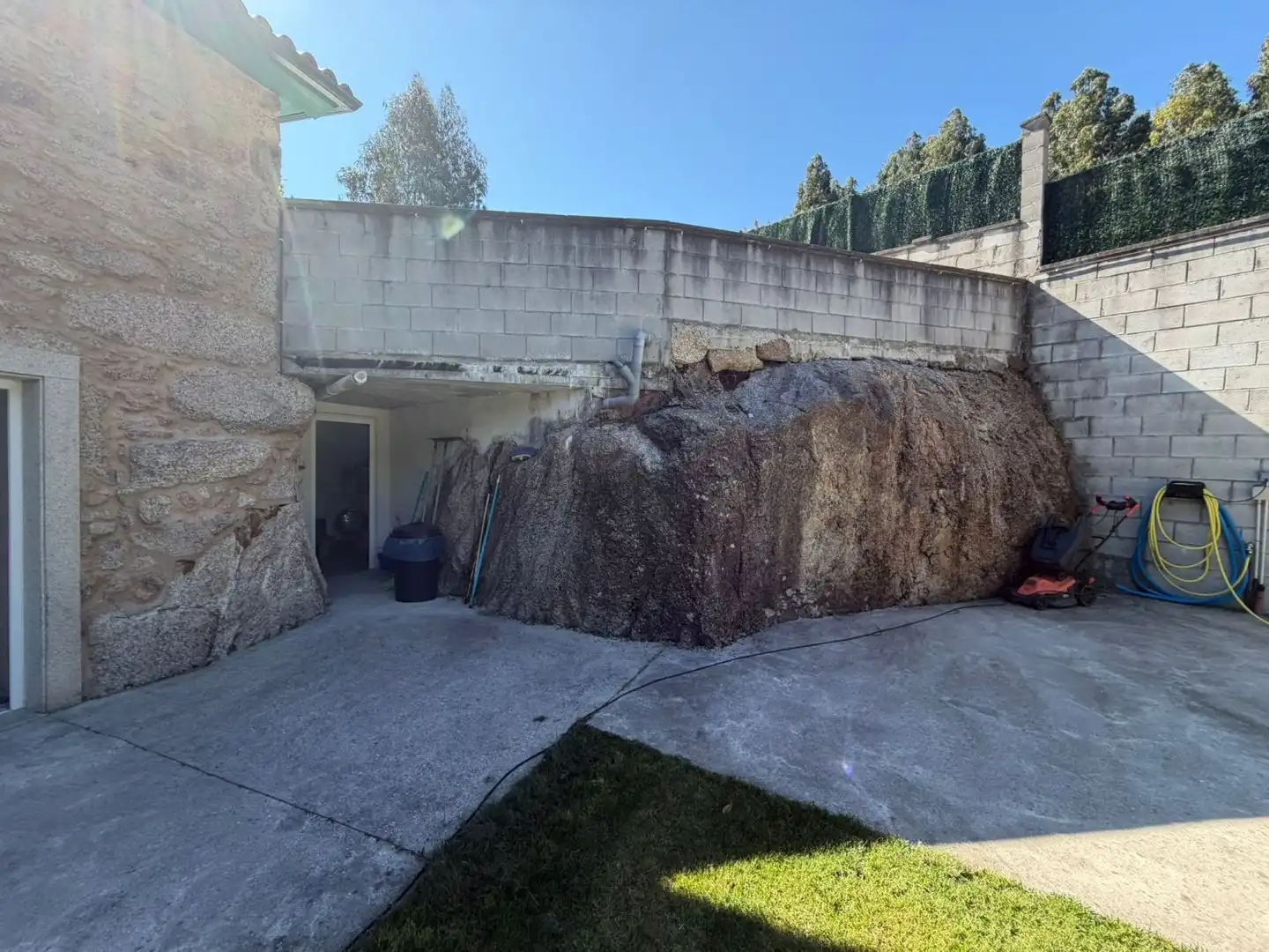 Vista exterior de Casa o chalet de alquiler en A Laracha   con Calefacción, Terraza y Trastero