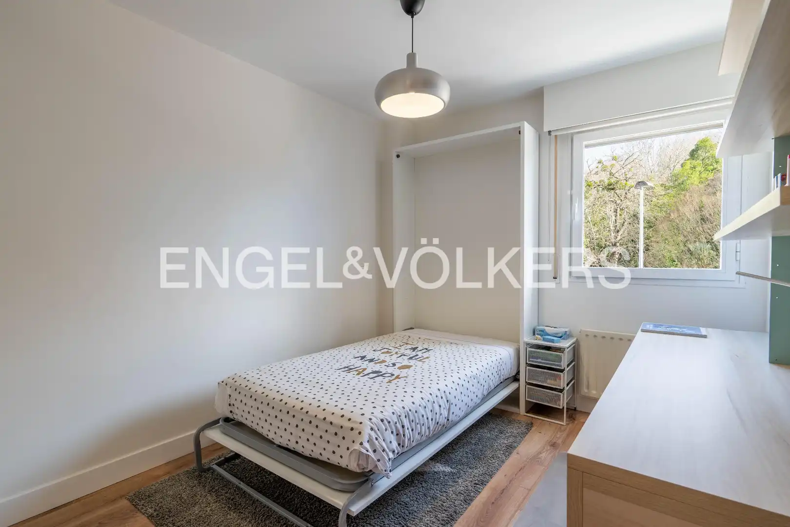 Habitación de Piso en venta en Donostia - San Sebastián  con Calefacción y Trastero