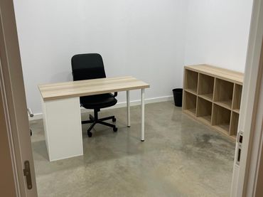 Office space with lift to rent in Migjorn