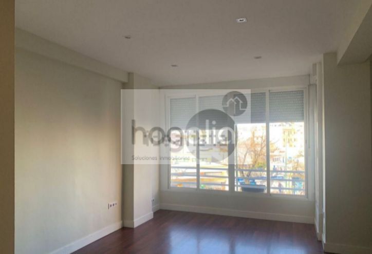 Bedroom of Flat to rent in  Sevilla Capital  with Air Conditioner
