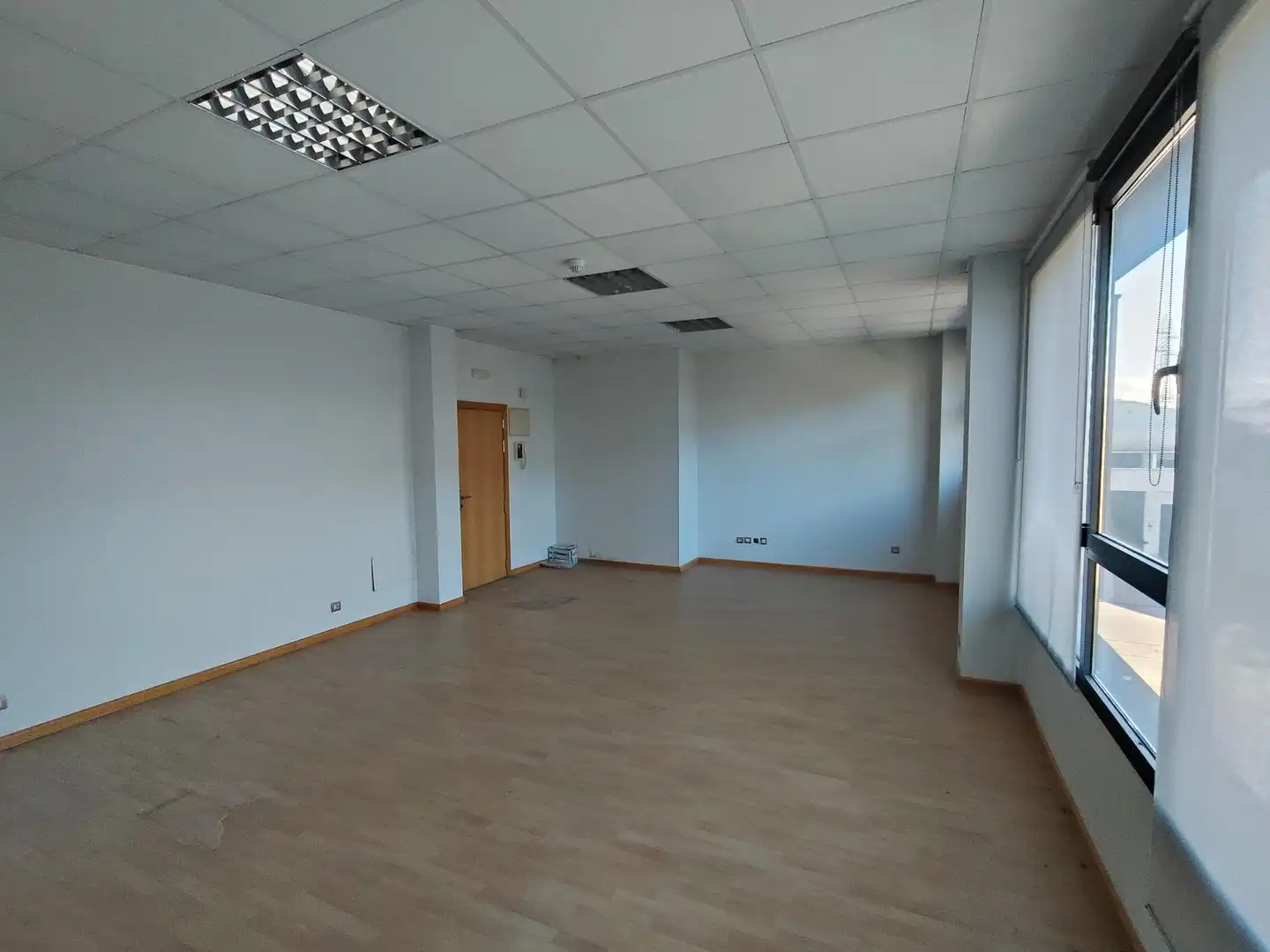 Oficina con ascensor en venta en Calle CARPINTEROS, imagen 4