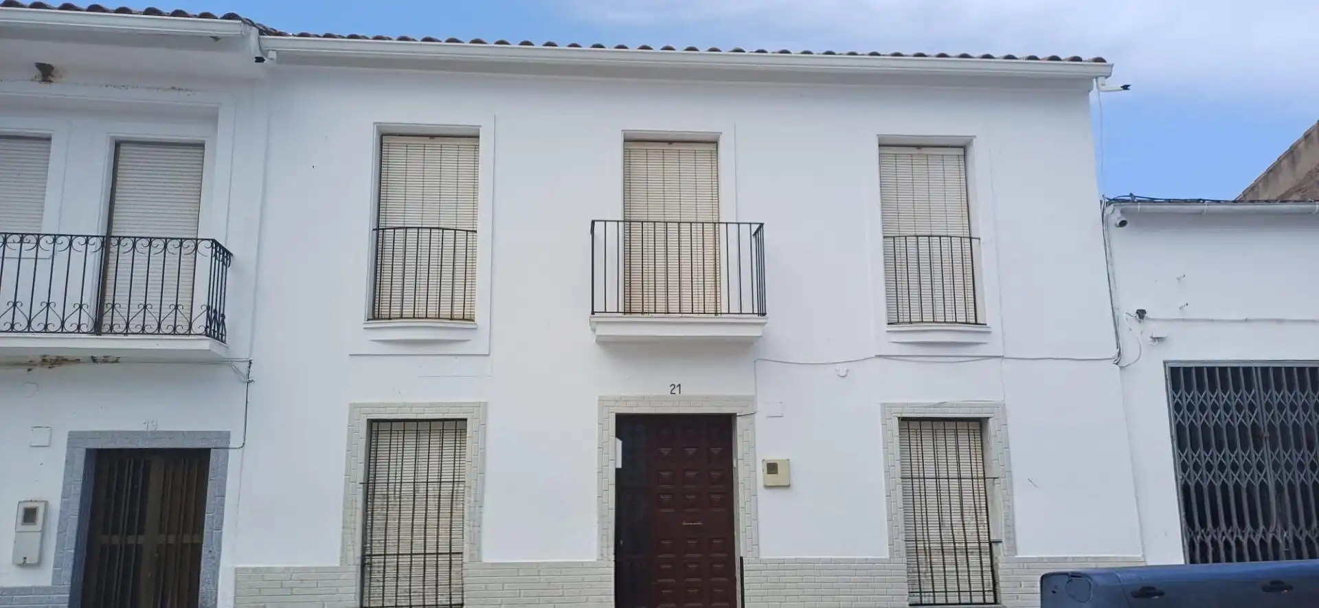 Vista exterior de Casa o xalet en venda en Cheles amb Terrassa, Traster i Balcó