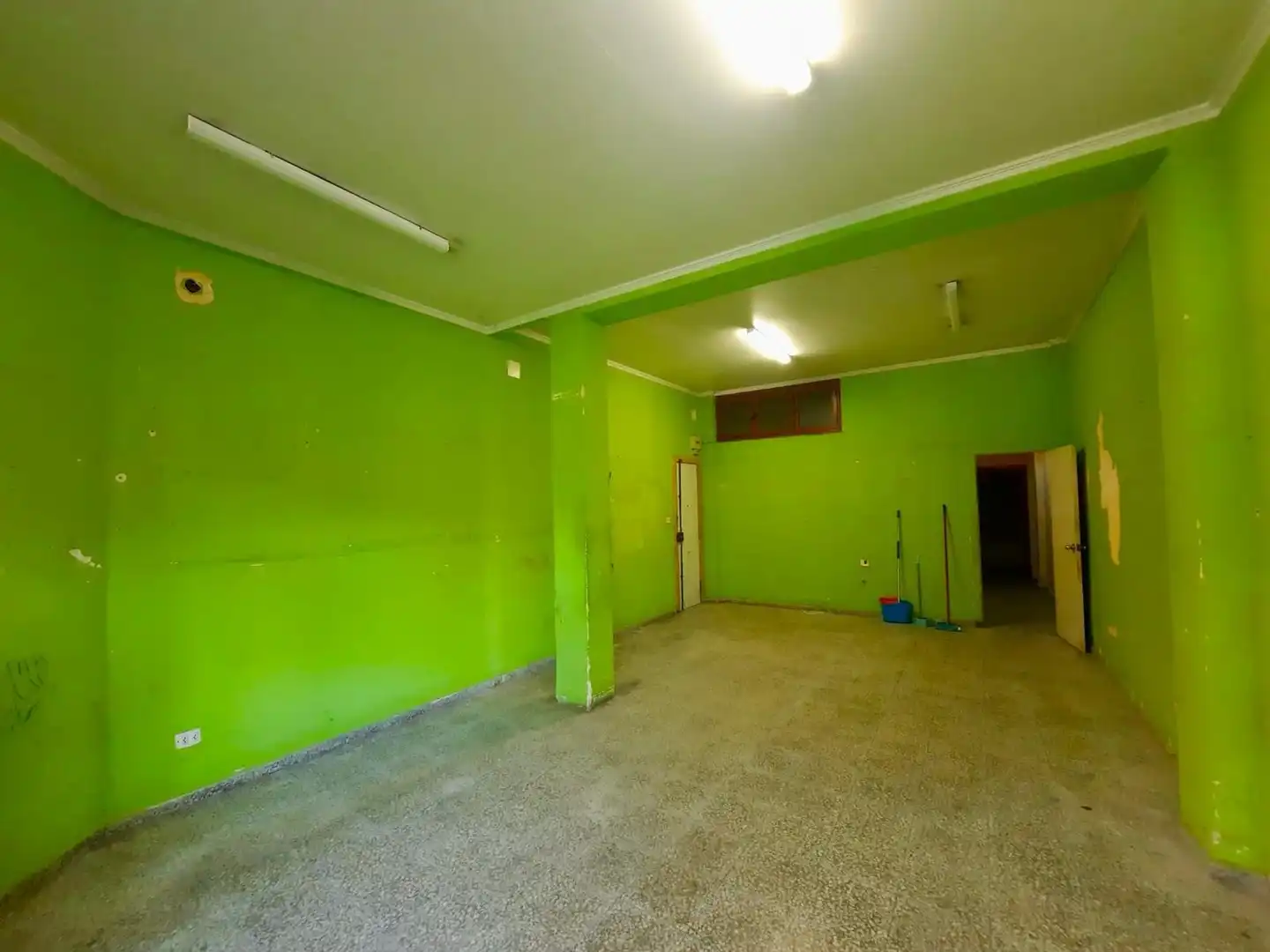 Business premises for sale in Albalat de la Ribera