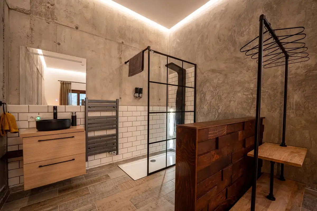 Bany de Casa o xalet en venda en Málaga amb Aire condicionat, Terrassa i Piscina