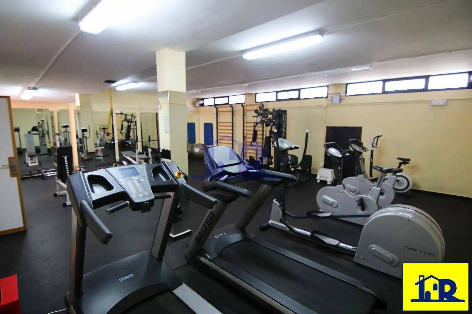 Piso en venta en Cuenca con Calefacción, Trastero y Piscina