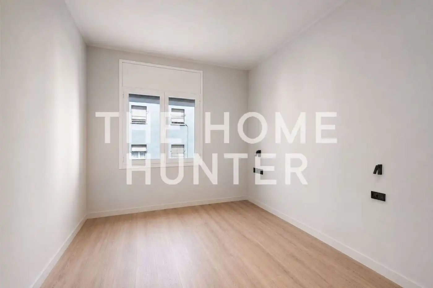 Habitación de Piso en venta en Esplugues de Llobregat con Aire acondicionado, Terraza y Alarma
