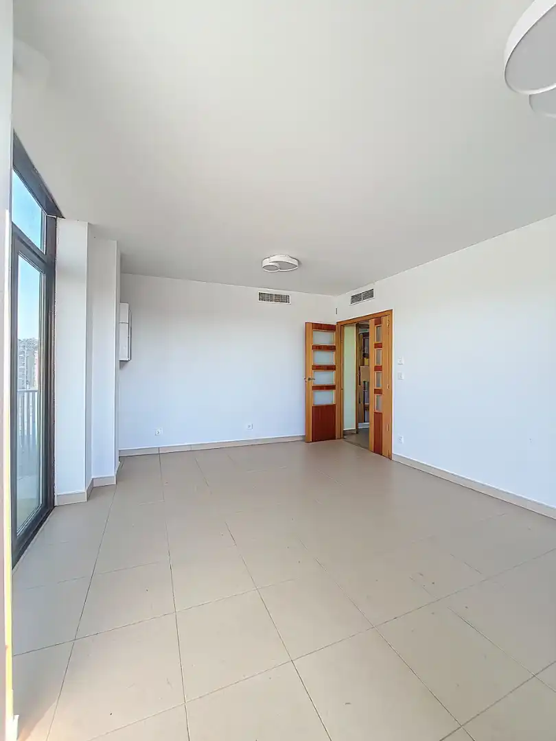 Wohnung zum Verkauf in Silla mit Klimaanlage, Abstellraum und Balkon