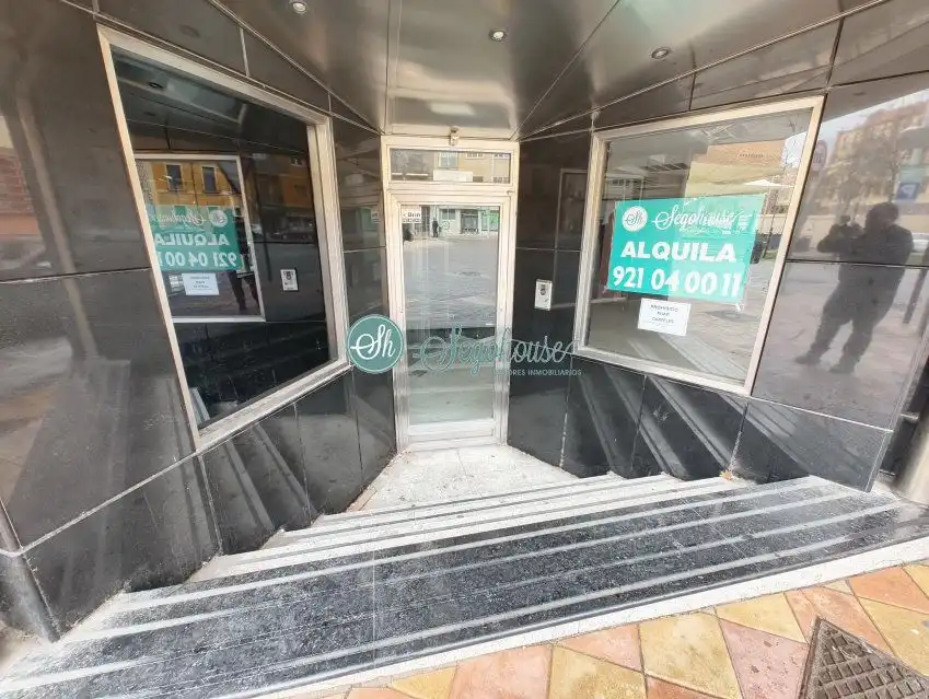 Local comercial de lloguer a Centro, imagen 42