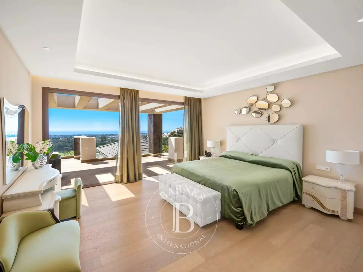 Habitación de Casa o chalet en venta en Benahavís con Aire acondicionado, Calefacción y Terraza