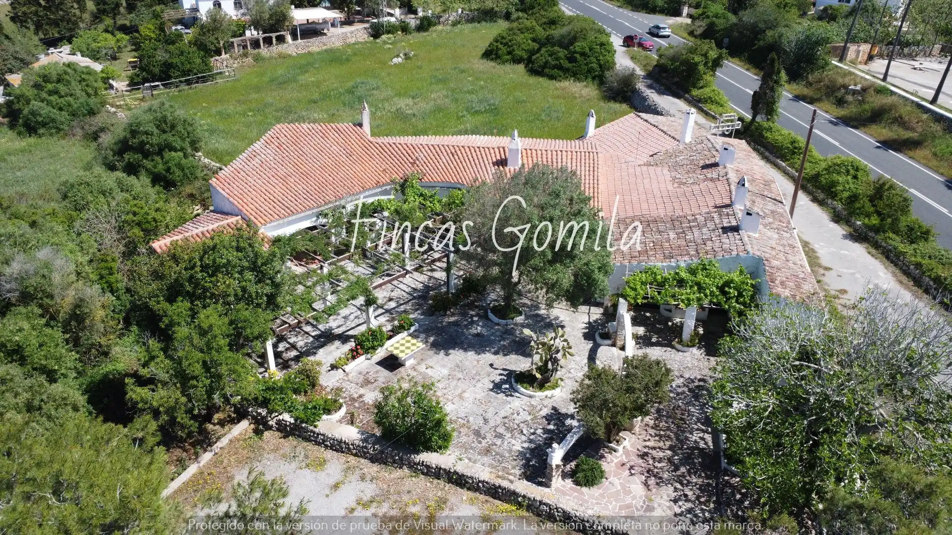 Country homes for sale in Alaior