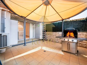 Ground floor with lift for sale in Pasaje Francesc Ferrer i Guardia