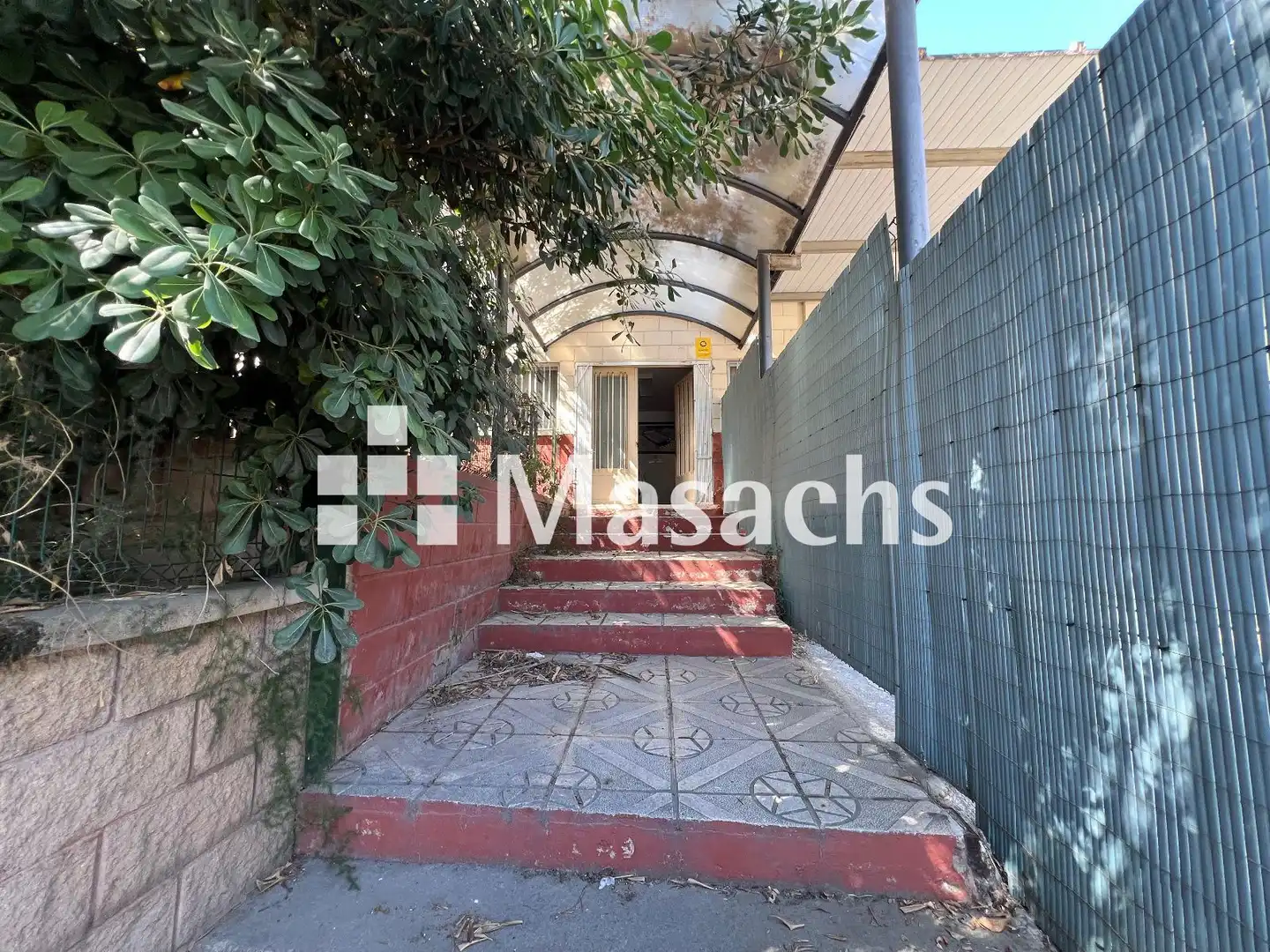 Exterior view of Industrial buildings for rent in Masquefa
