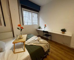 Bedroom of Flat to share in  Madrid Capital  with Air Conditioner, Heating and Terrace