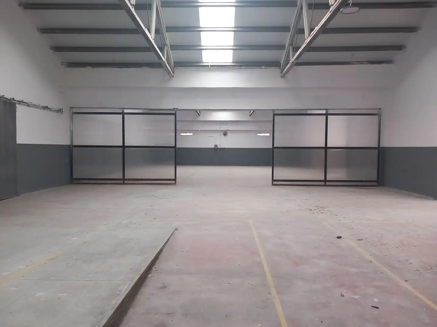 Industrial building for sale in Zona Industrial, imagen 4