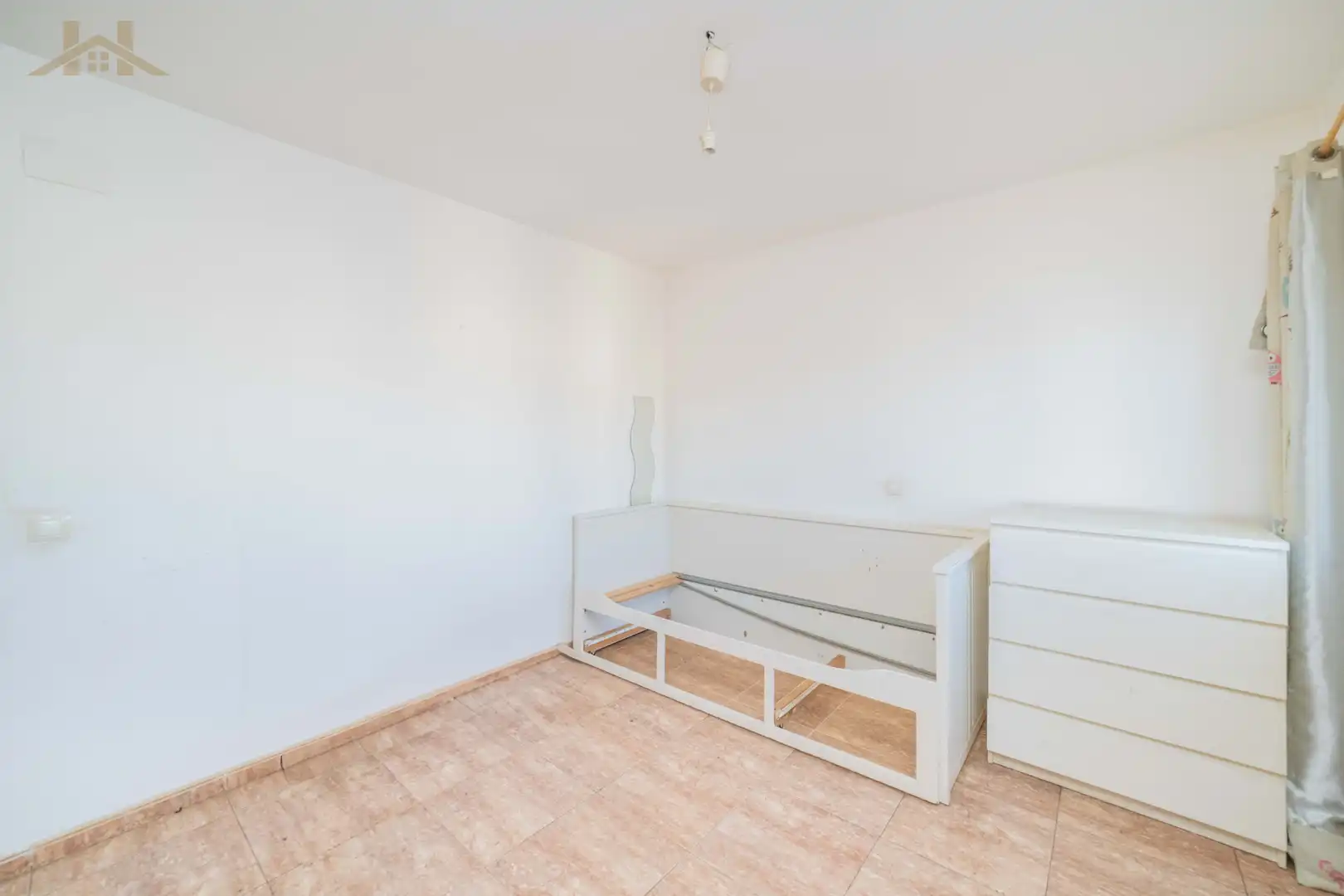 Detached homes for sale in Calle la Loma, Yeles
