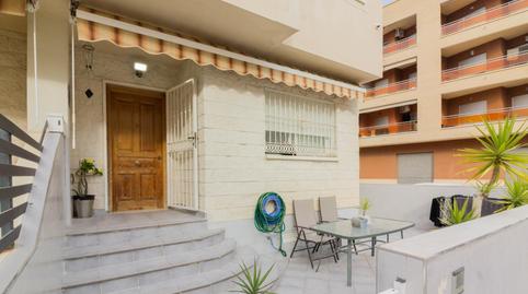 Foto 2 de Casa adosada en venda a Redován, Alicante