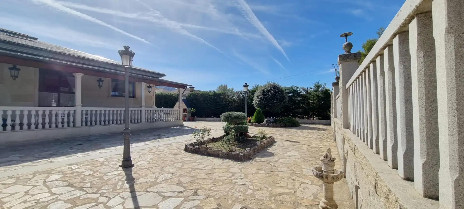 Jardí de Casa o xalet en venda en Moralzarzal amb Aire condicionat, Calefacció i Jardí privat