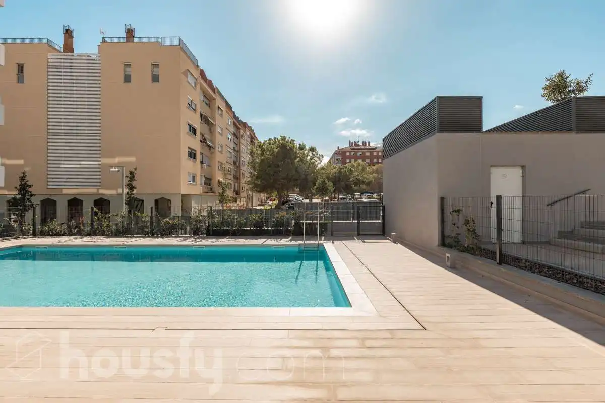 Flat with pool for sale in Gloria fuertes ., imagen 35