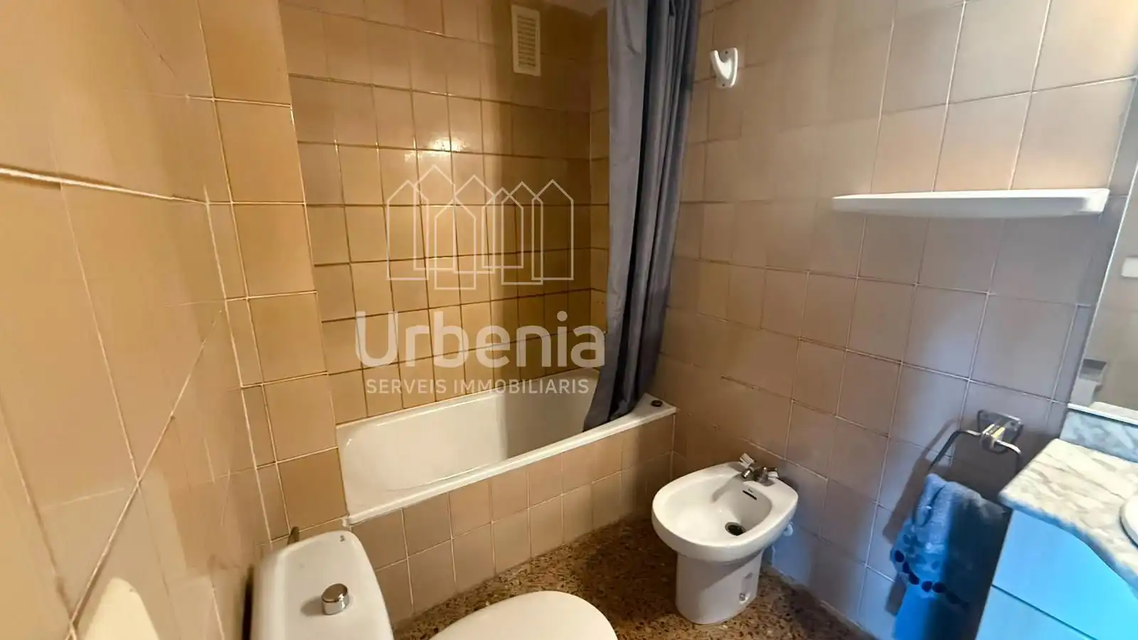 Habitación de Piso en venta en Calella con Terraza