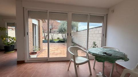 Foto 3 de Casa adosada en venta en Calle de Vitoria, Val, Alcalá de Henares