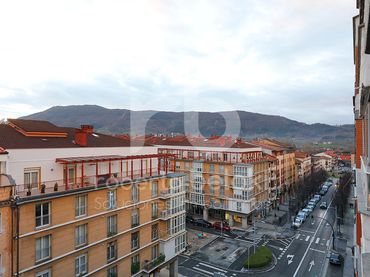 Appartamento con balcone in vendita a Pinadiko Karika