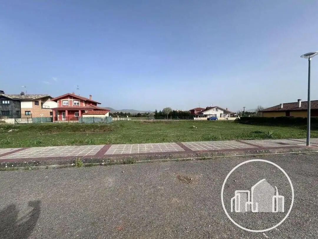 Residential land for sale in Medina de Pomar