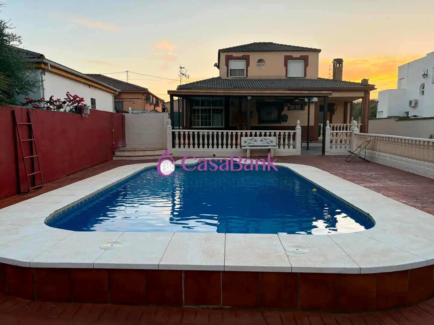 Casa con piscina in vendita a Periurbano Norte
