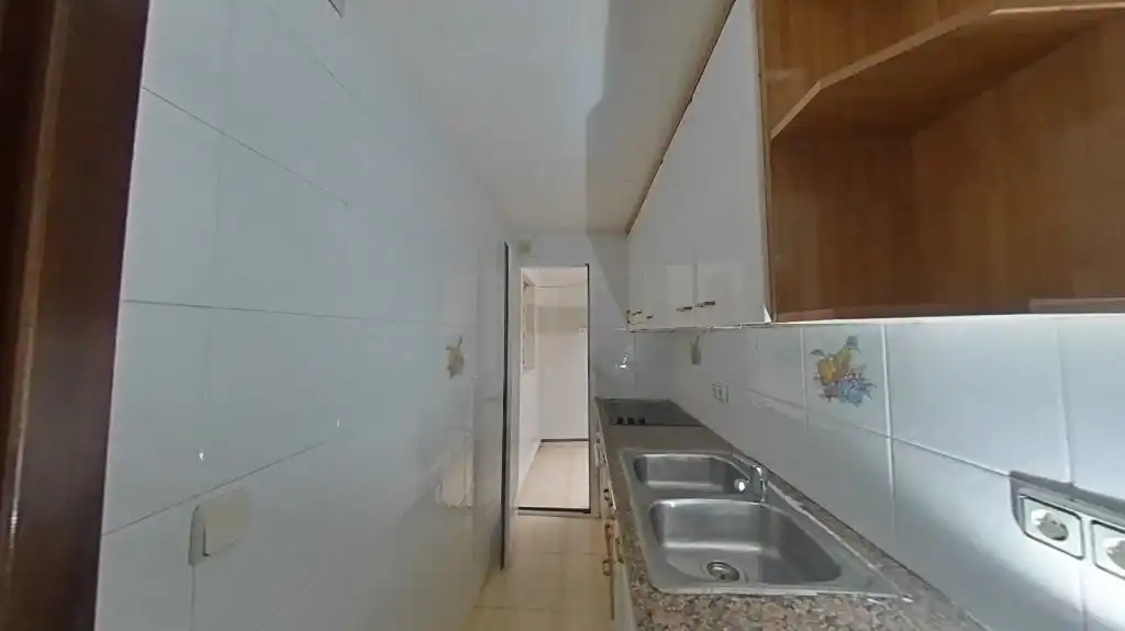 Kitchen of Flat for sale in Mollet del Vallès  with Heating, Parquet flooring and Oven