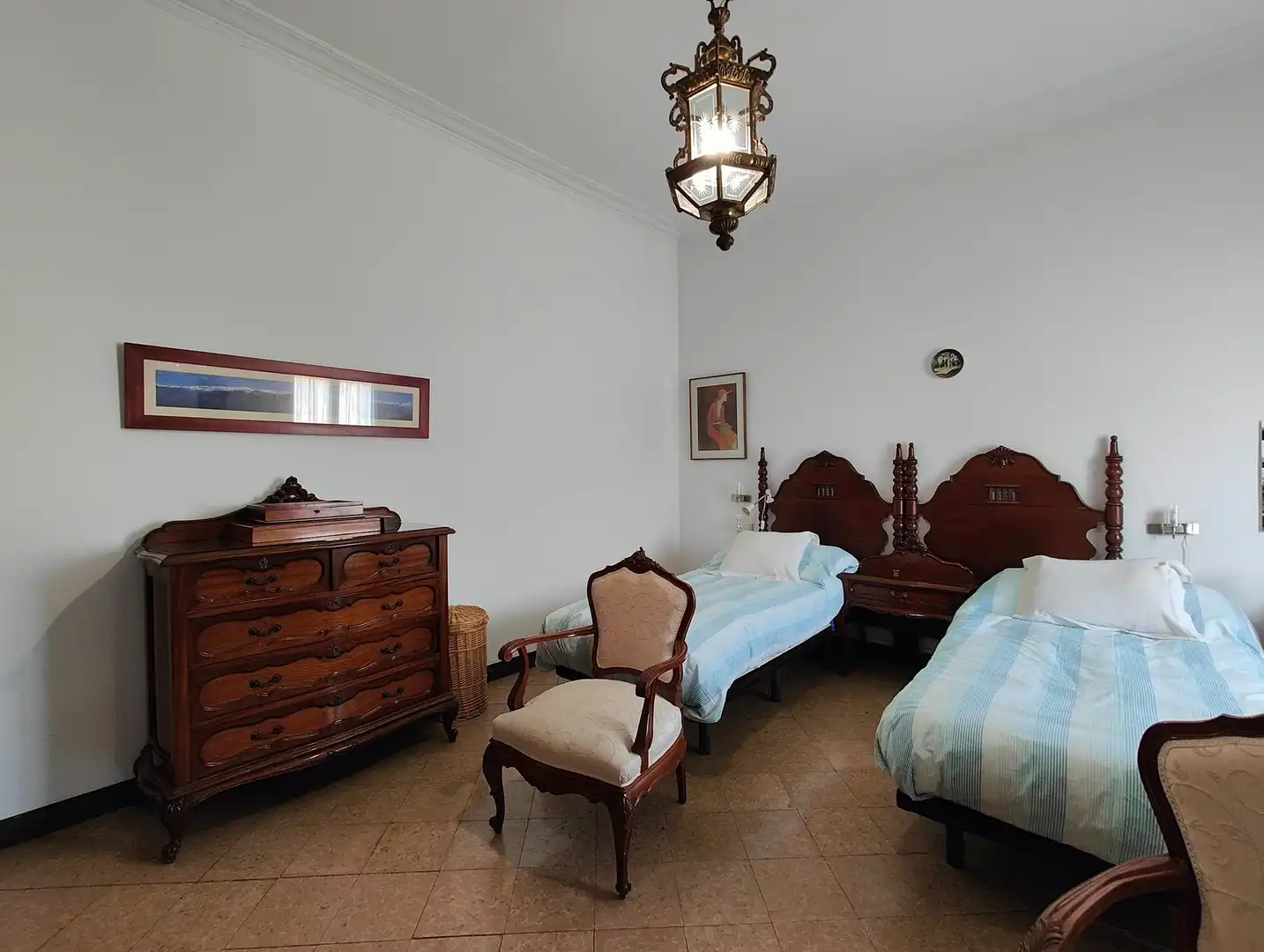 Dormitori de Casa o xalet en venda en Sant Joan de les Abadesses amb Calefacció, Jardí privat i Terrassa