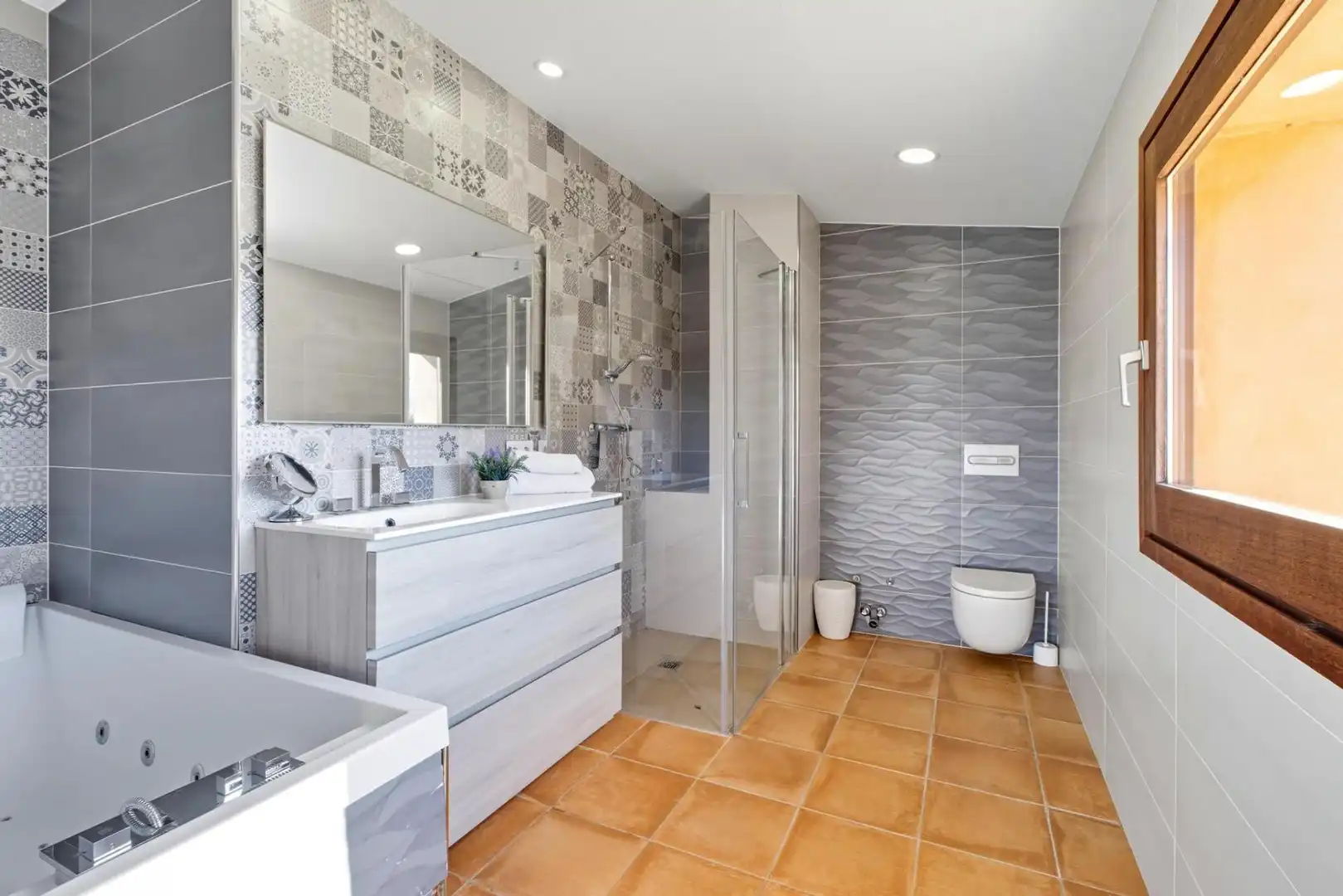 Bathroom of Country homes for sale in Garrigàs  with Private garden, Terrace and Swimming Pool