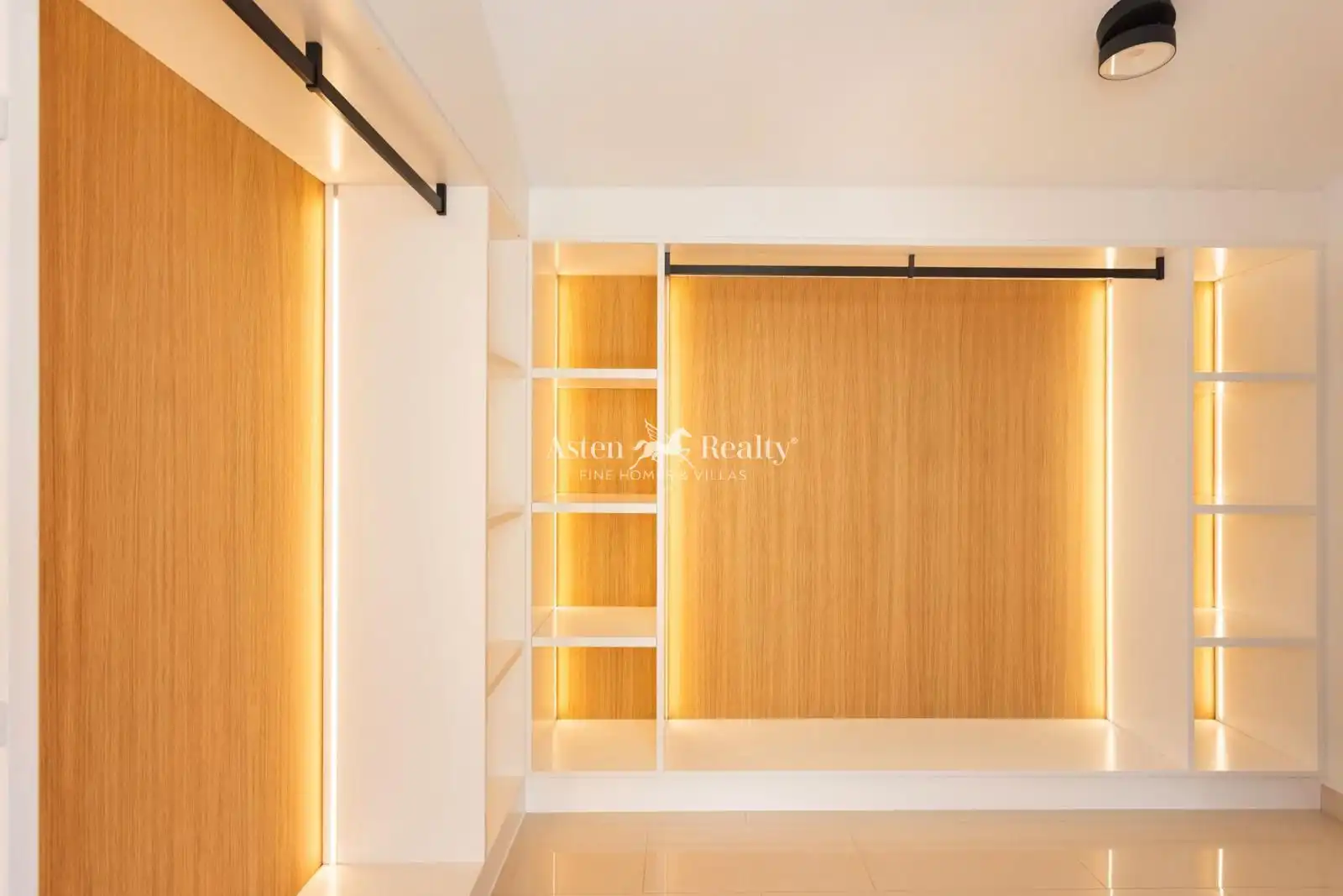 Casa con piscina en venta en Samarin, imagen 28