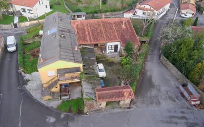 Exterior view of House or chalet for sale in Cabezón de la Sal