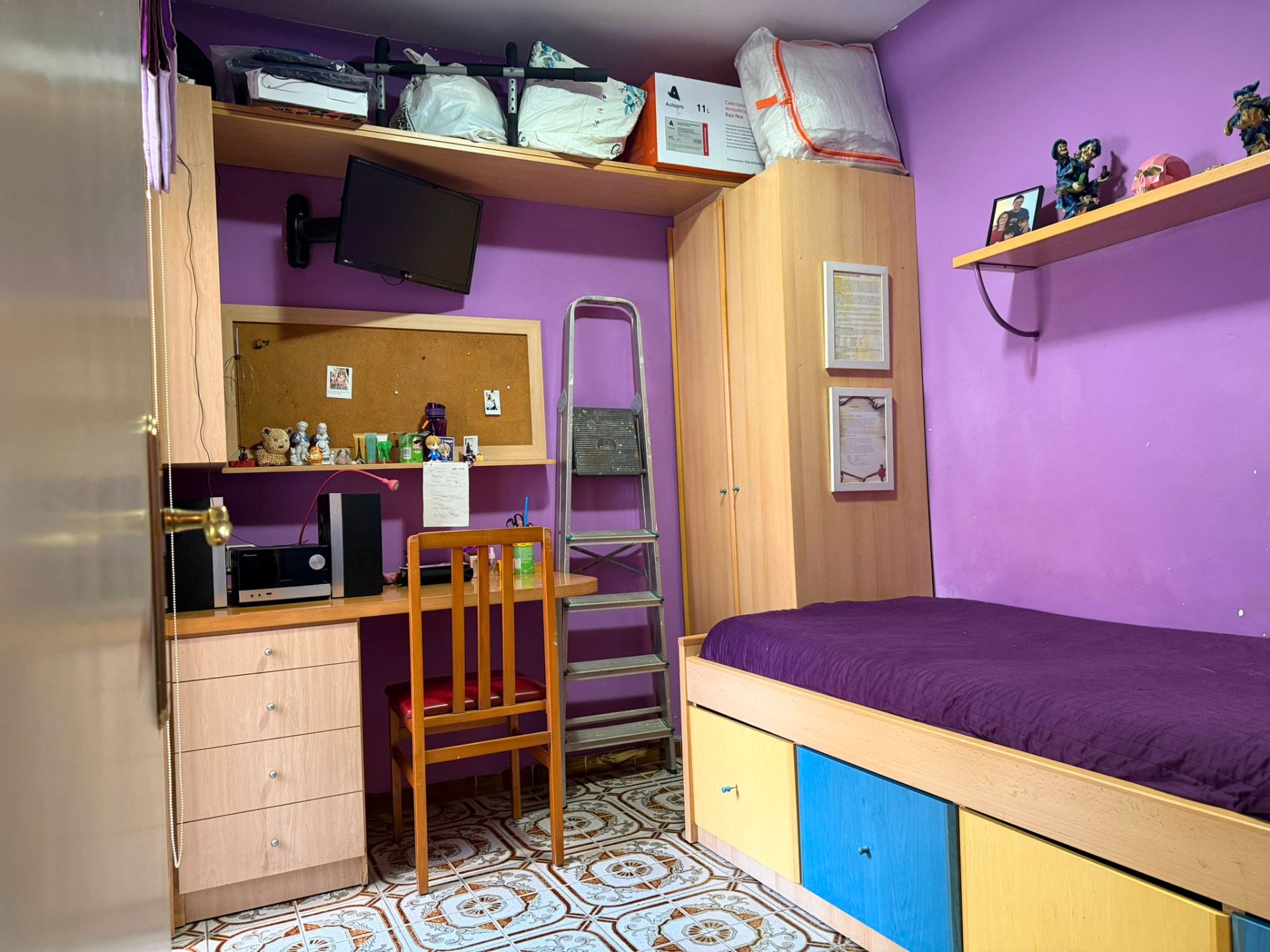 Habitación de Piso en venta en Badalona con Balcón