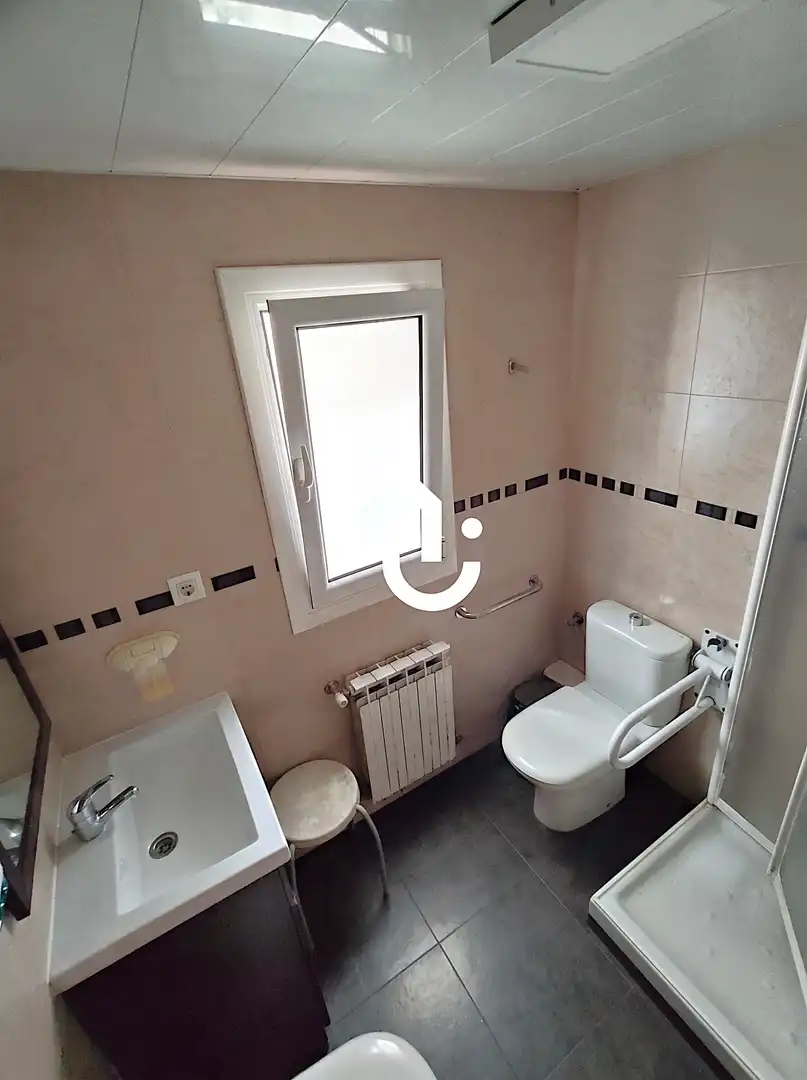 Piso con terraza en venta en Carrer de Mossèn Jacint Verdaguer, imagen 18