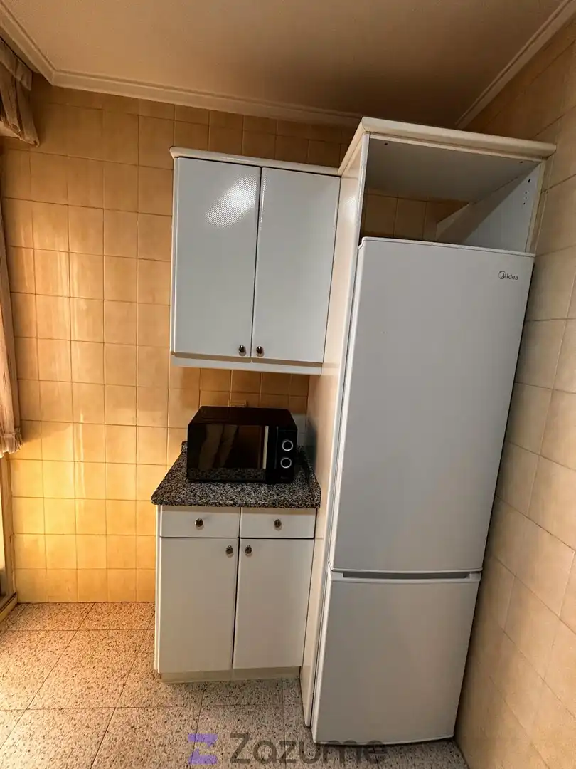 Küche von Wohnung zur Miete in  Logroño mit Heizung, Abstellraum und Möbliert