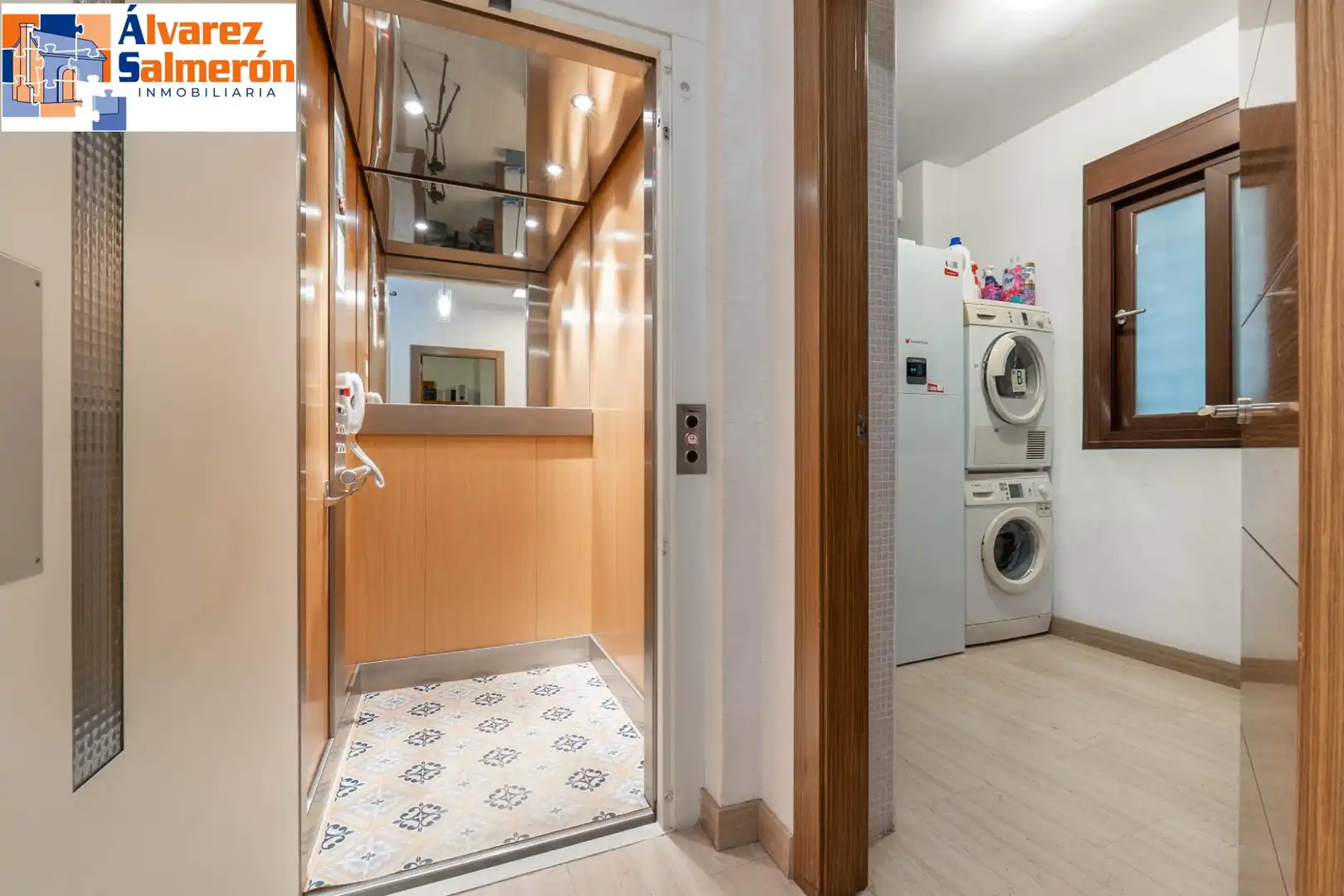 Casa adosada en venta en Granada con Aire acondicionado y Terraza