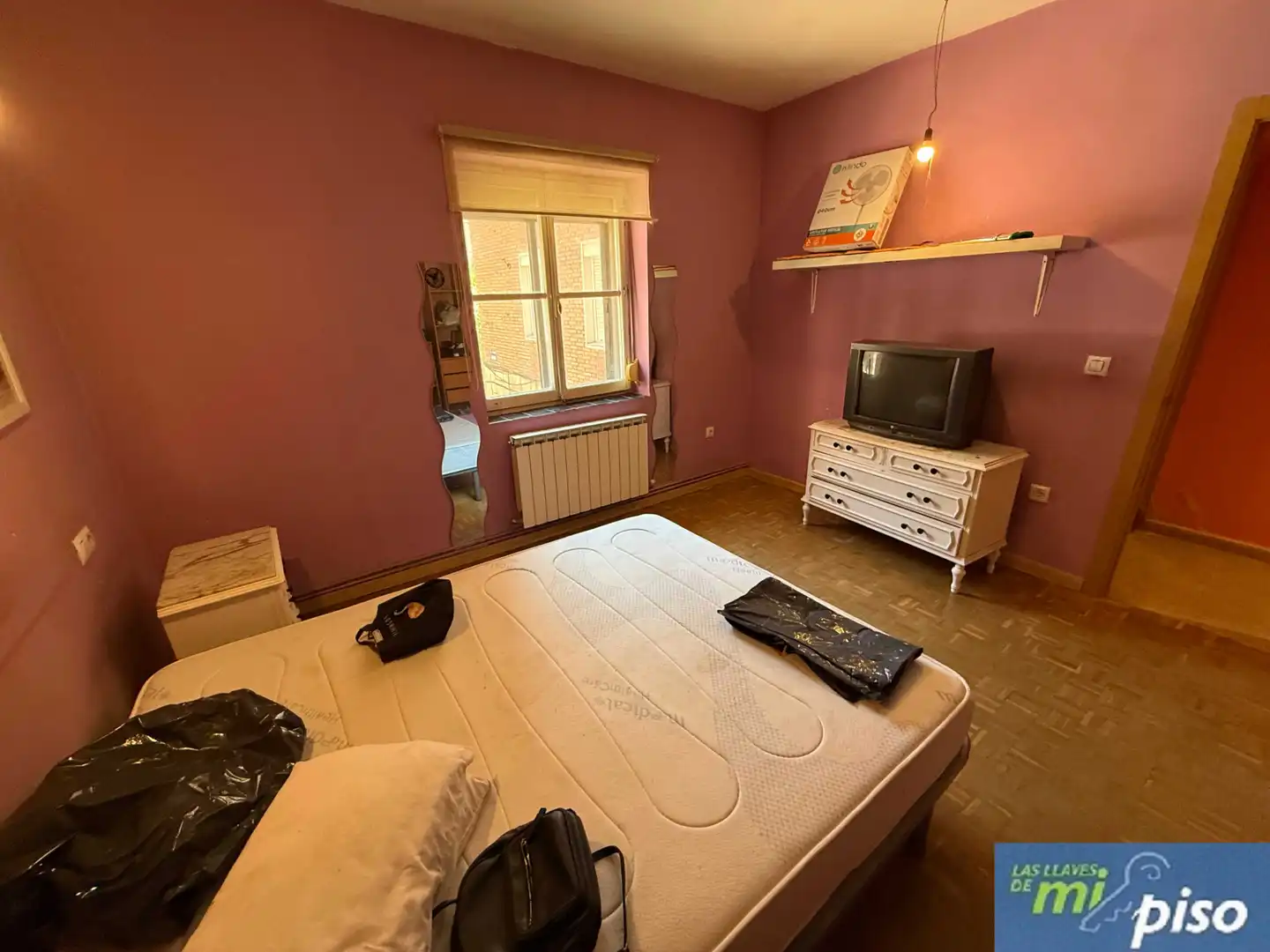 Dormitori de Pis en venda en Valladolid amb Calefacció, Parquet i Terrassa