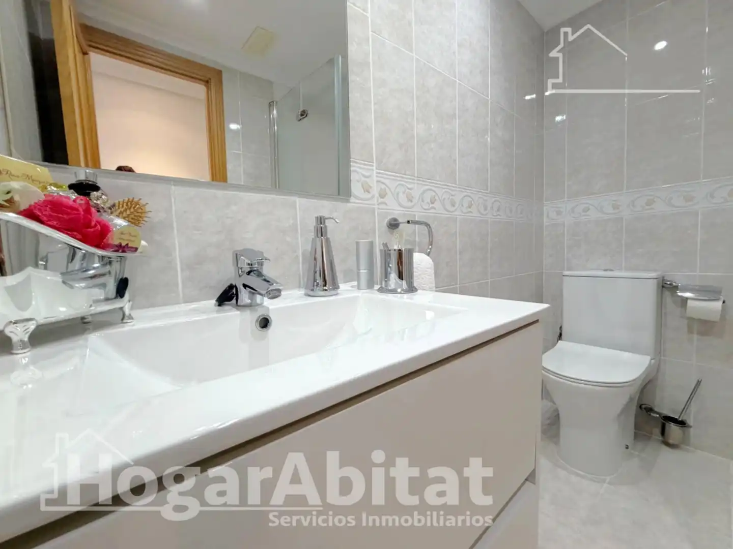 Bathroom of Flat for sale in Alboraya  with Air Conditioner, Heating and Terrace