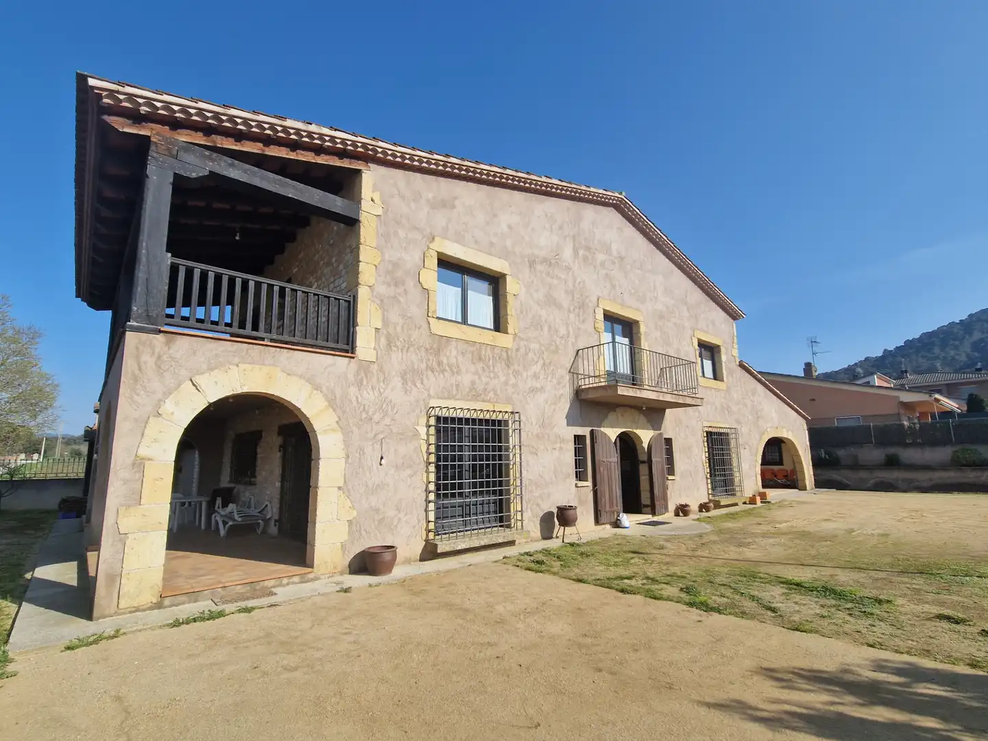 Exterior view of Country homes for sale in Montornès del Vallès  with Private garden, Terrace and Balcony