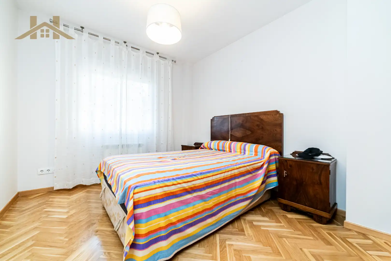 Bedroom of Houses for sale in Fuenlabrada  with Air Conditioner, Heating and Community pool